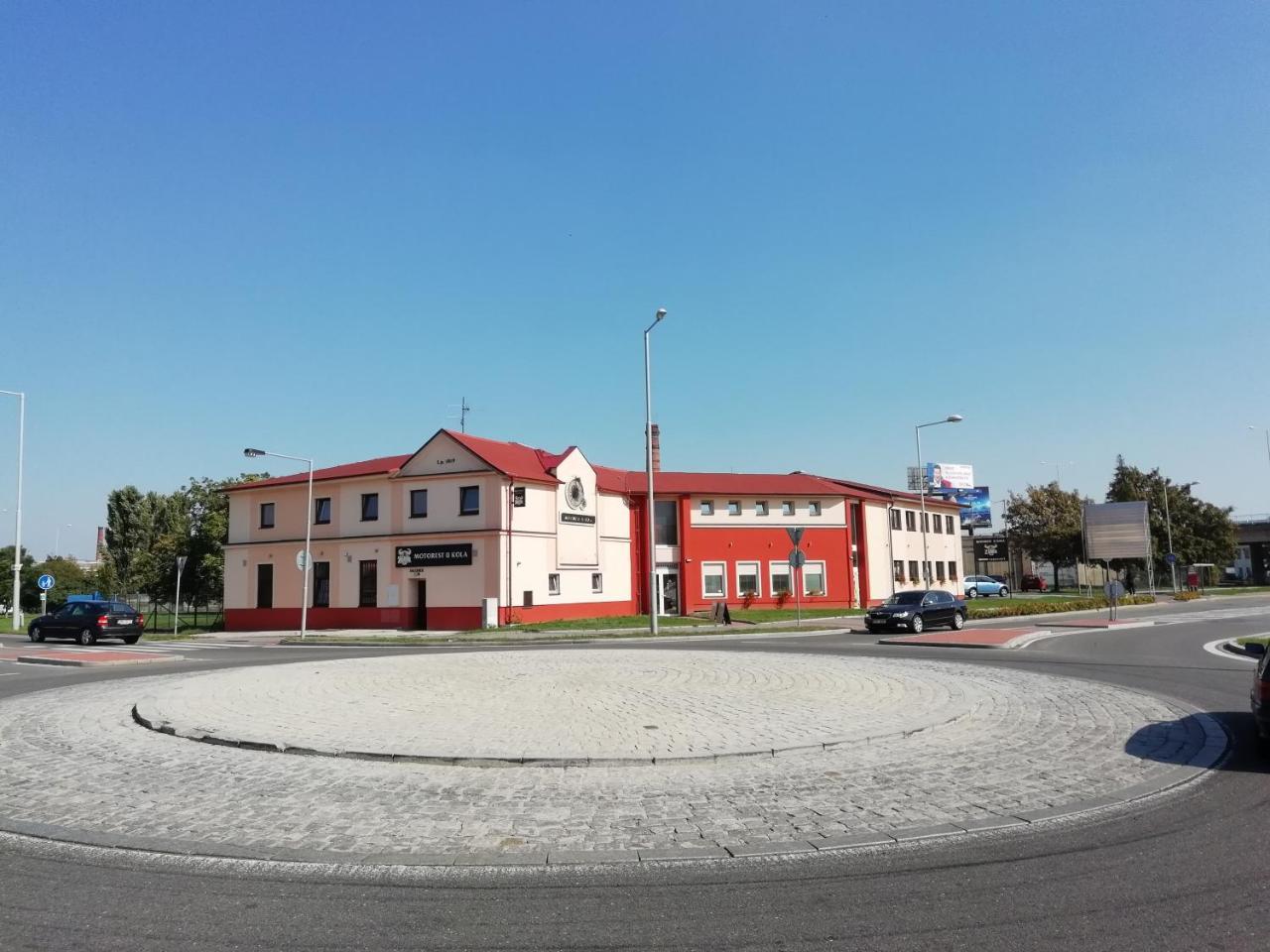 Prostějov Motorest U Kola מראה חיצוני תמונה